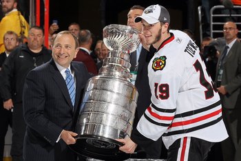 Chicago Blackhawks' Captain Jonathan Toews receiving the Cup (2010)