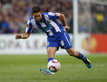 DUBLIN, IRELAND - MAY 18:  Joao Moutinho of FC Porto in action during the UEFA Europa League Final between FC Porto and SC Braga at Dublin Arena on May 18, 2011 in Dublin, Ireland.  (Photo by Alex Livesey/Getty Images)