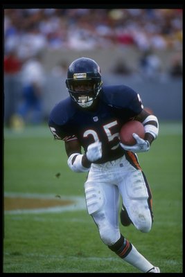 Running Back Neal Anderson of the Chicago Bears carries the ball