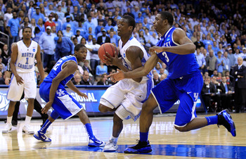 NEWARK, NJ - MARCH 27:  Harrison Barnes #40 of the North Carolina Tar Heels in action against Terrence Jones #3 of the Kentucky Wildcats during the east regional final of the 2011 NCAA men's basketball tournament at Prudential Center on March 27, 2011 in