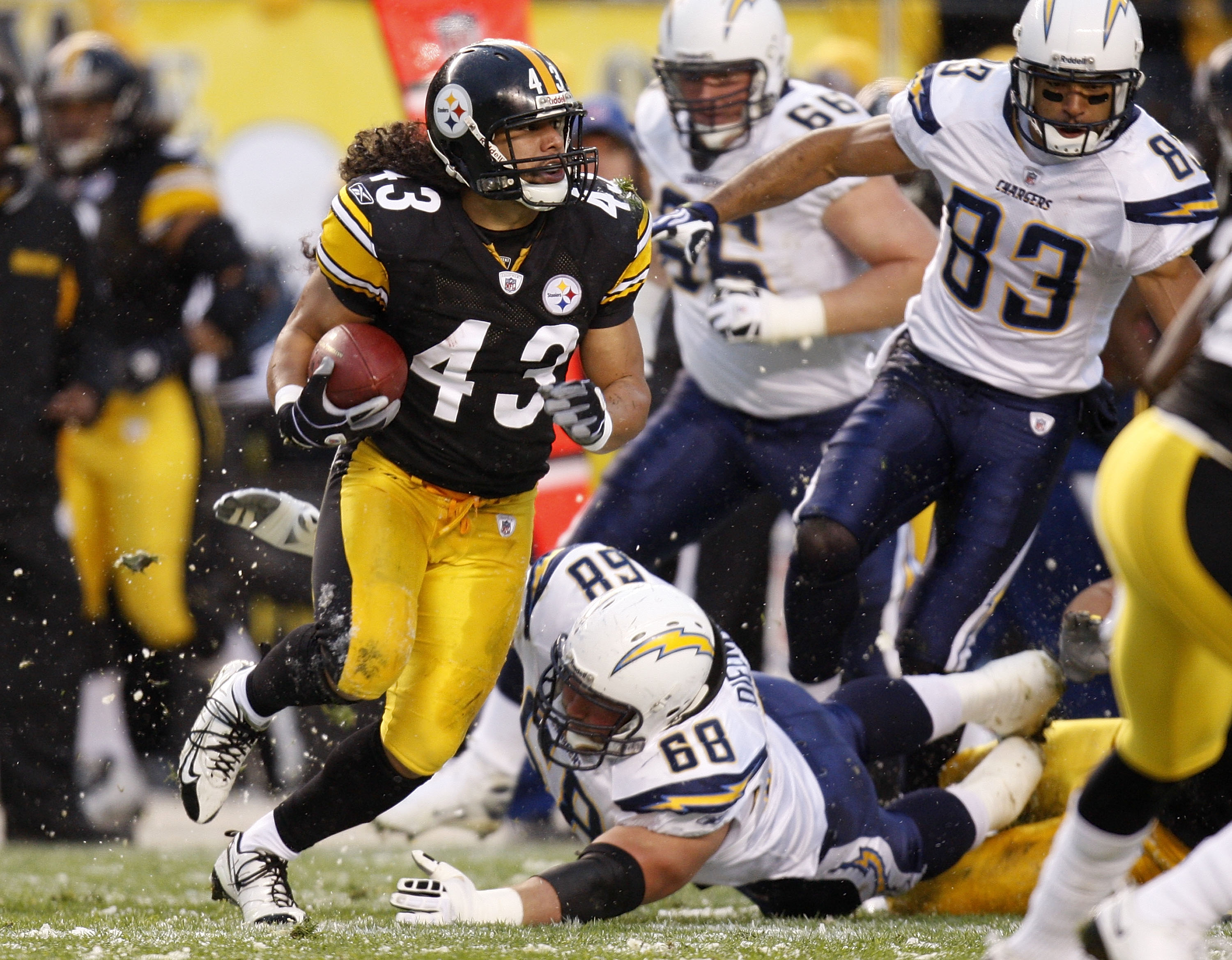 jerome bettis running over brian urlacher