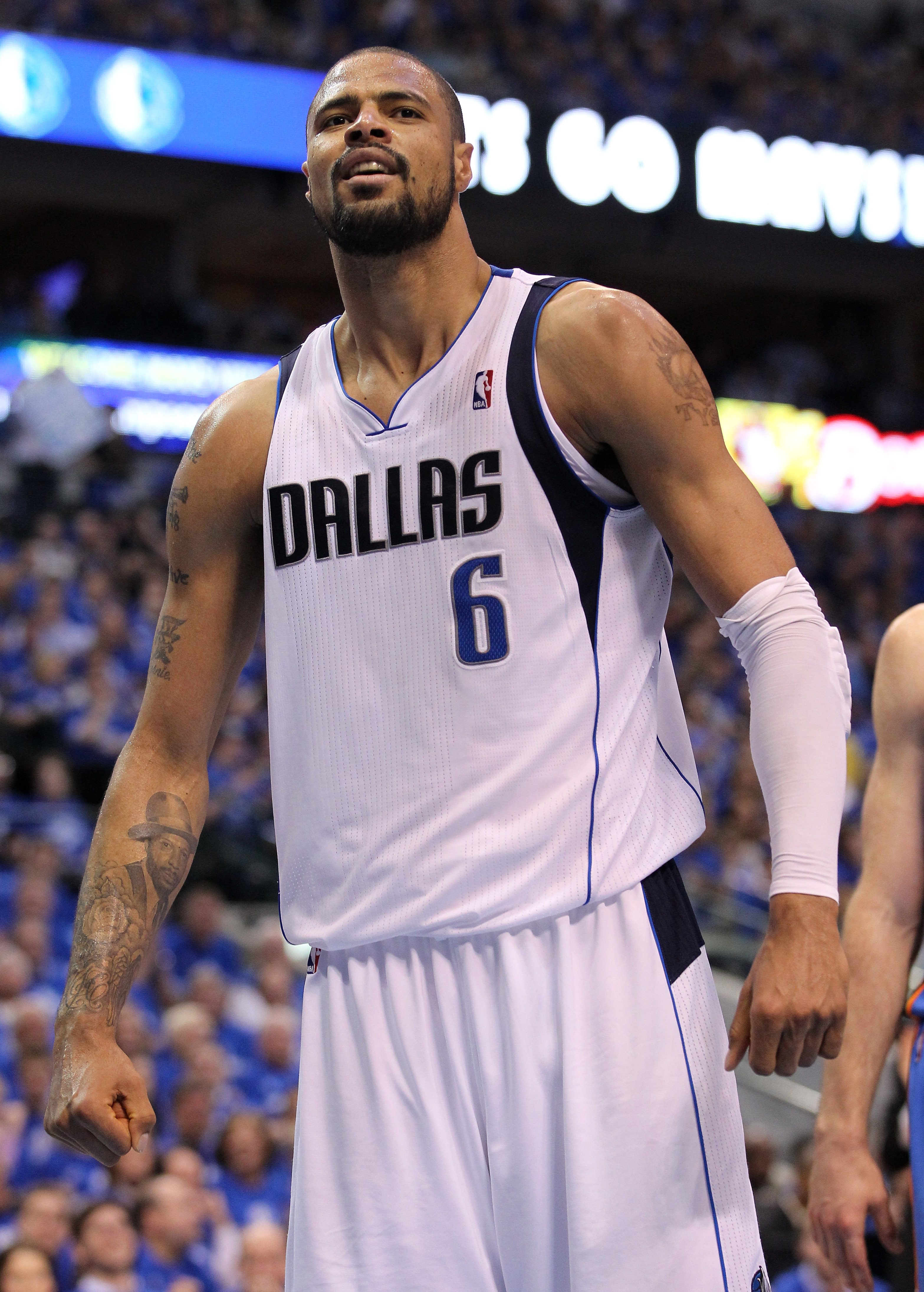 The Dallas Mavericks' Jason Terry (31) in the first half against the  Oklahoma City Thunder in Game 1 of the NBA's Western Conference first-round  playoff series at Chesapeake Energy Arena in Oklahoma