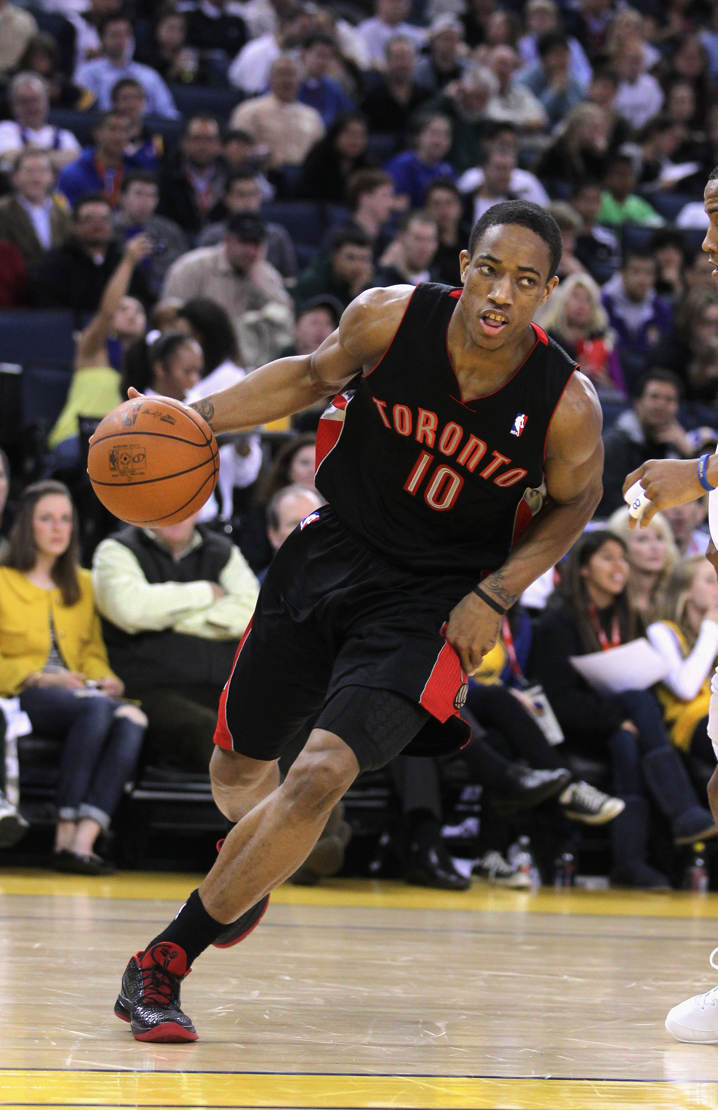 Report: DeRozan officially opts out of contract with Raptors