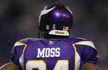 Randy Moss trade to Vikings complete; could face Jets this week - nj