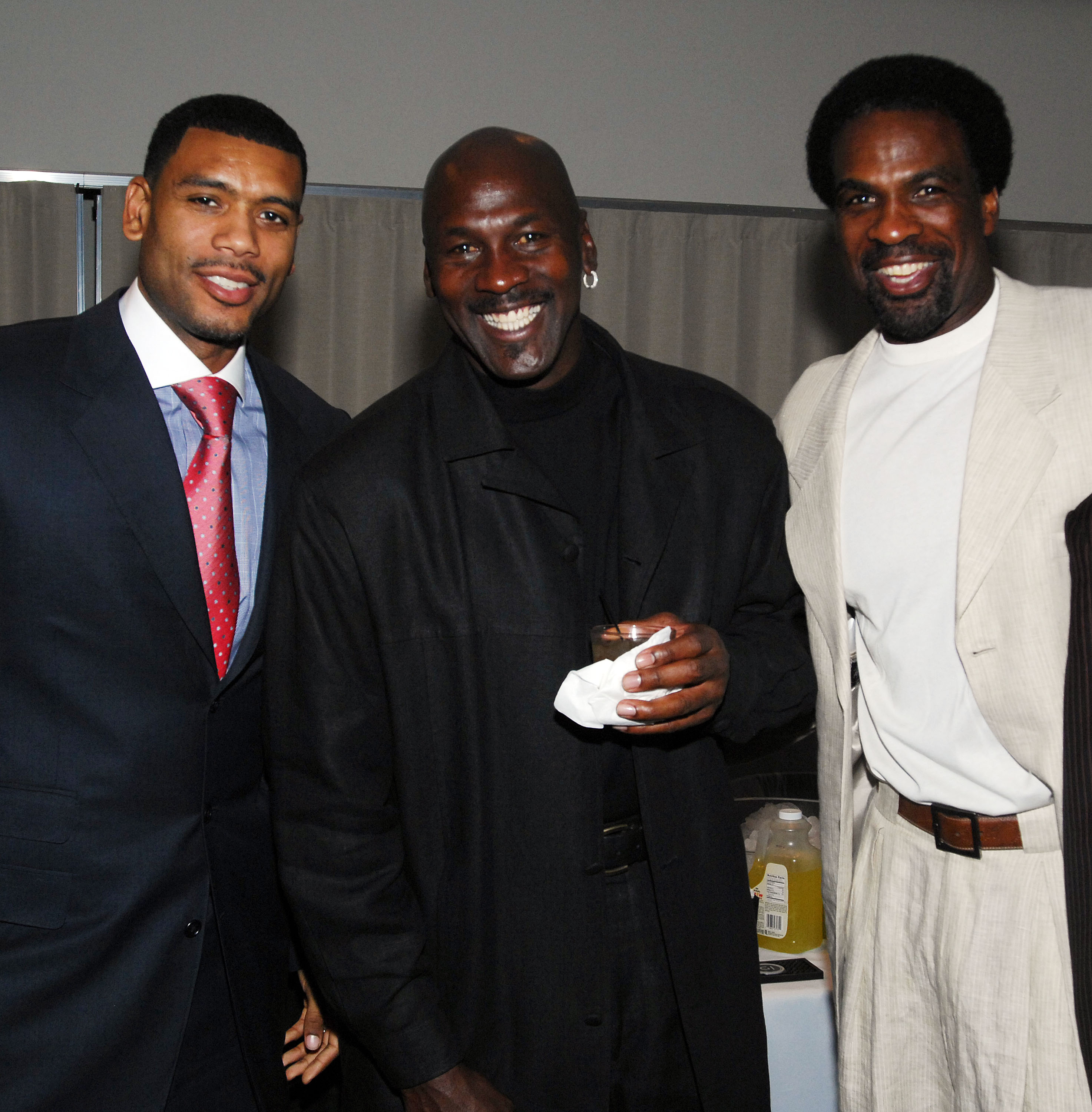 LOUISVILLE, KY - MAY 04: NBA basketball legends (L-R) Allen Houston, Michael Jordan and Charles Oakley pose at the Muhammad Ali birthday celebration and VIP Reception during the events for the 133rd Kentucky Derby, May 4, 2007 in Louisville, Kentucky. (Ph