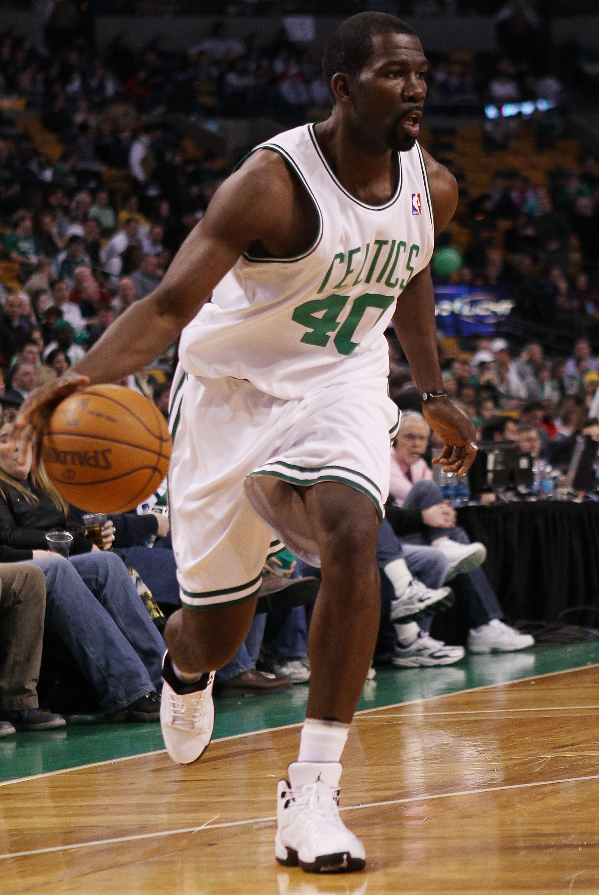 BOSTON - MARCH 10: Michael Finley #40 of the Boston Celtics heads for the net in the second half against the Memphis Grizzlies on March 10, 2010 at the TD Garden in Boston, Massachusetts. The Grizzlies defeated the Celtics 111-91. NOTE TO USER: User expr
