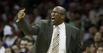 CLEVELAND - MAY 01: Head coach Mike Brown of the Cleveland Cavaliers calls out instructions while playing the Boston Celtics during Game One of the Eastern Conference Semifinals during the 2010 NBA Playoffs at Quicken Loans Arena on May 1, 2010 in Clevela