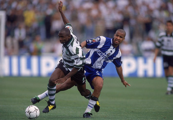 21 May 2000:  Kwame Ayew of Sporting Lisbon beats Chainho of FC Porto during the Portuguese Cup Final at the Estadio Nacional,  Portugal. The game was drawn 1-1. \ Photograph: Nuno Correia \ Mandatory Credit: Allsport UK /Allsport