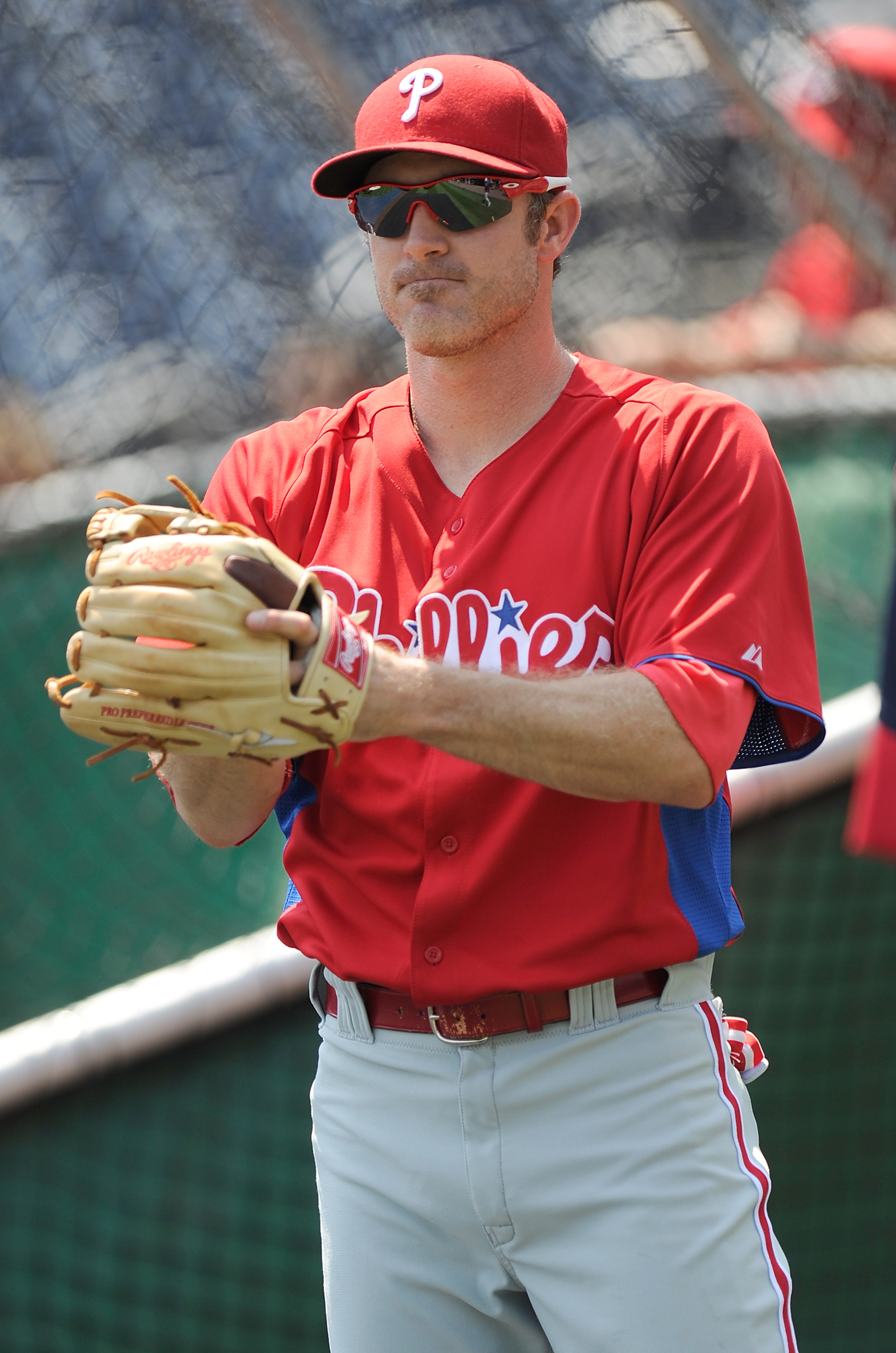 WASHINGTON, DC - MAY 30:  Chase Utley #26 of the Philadelphia Phillies warms up before the game against the Washington Nationals at Nationals Park on May 30, 2011 in Washington, DC.  (Photo by Greg Fiume/Getty Images)