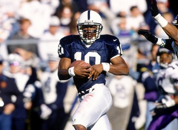 19 Nov 1994:  Wide receiver Bobby Engram of the Penn State Nittany Lions makes a turn up field to avoid pursuing defenders following a catch made during the Nittany Lions 45-27 victory over the Northwestern Wildcats at Beaver Stadium in Happy Valley, Penn