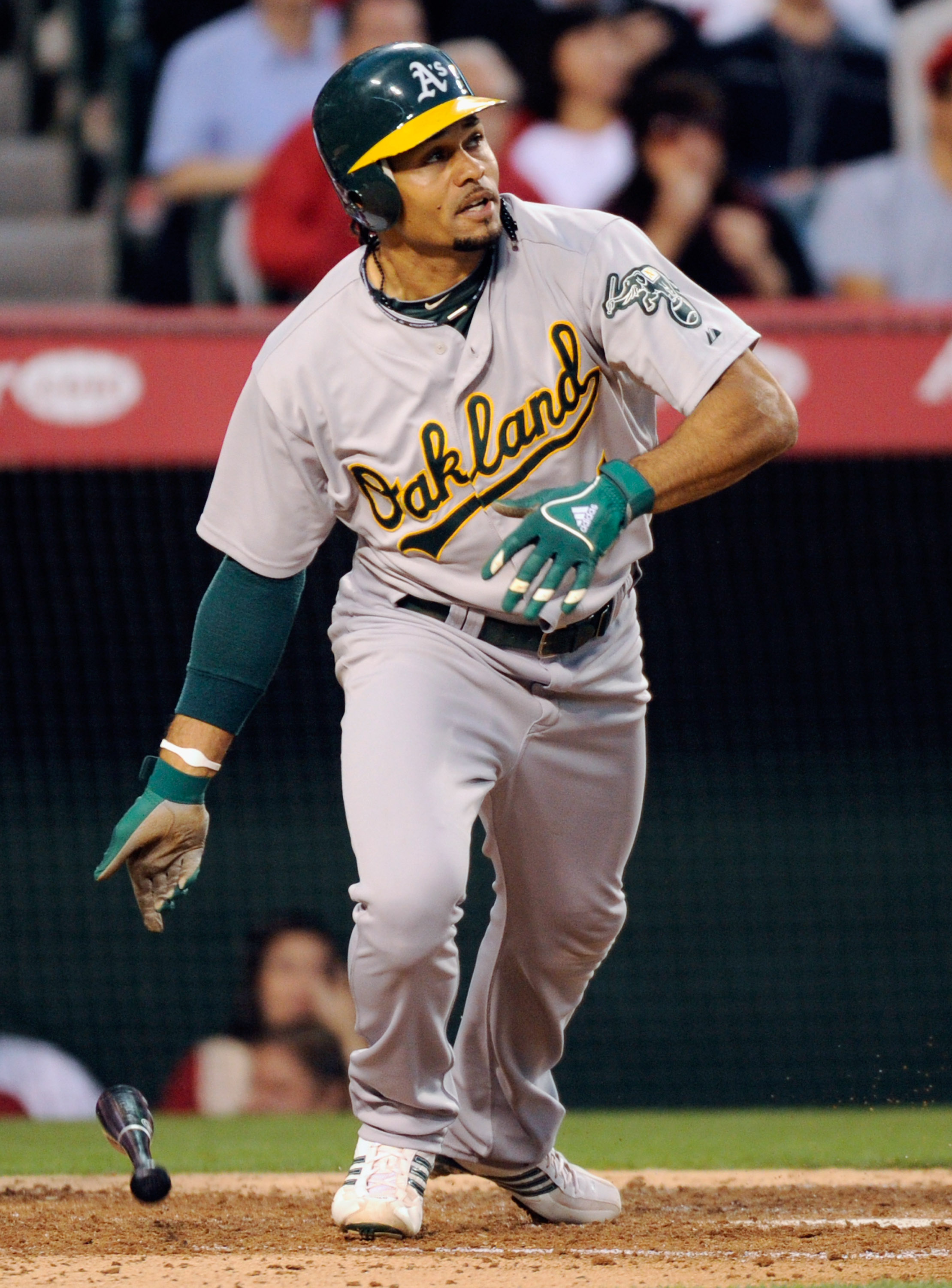 The A's sign Coco Crisp to a two-year contract extension - NBC Sports