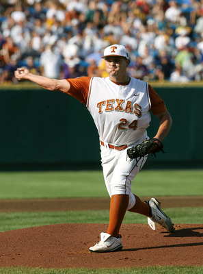 Lopez HR helps KC beat Tigers 7-3 in 1st MLB game in Omaha