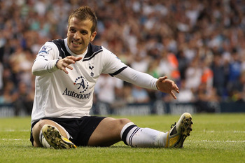 LONDON, UNITED KINGDOM - MAY 07:  Rafael Van der Vaart of Spurs reacts during the Barclays Premier League match between Tottenham Hotspur and Blackpool at White Hart Lane on May 7, 2011 in London, England.  (Photo by Scott Heavey/Getty Images)