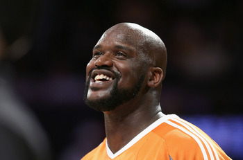 LOS ANGELES, CA - FEBRUARY 26:  Shaquille O'Neal #32 of the Phoenix Suns smiles on the court during warm-ups prior to the NBA game against the Los Angeles Lakers at Staples Center February 26, 2009 in Los Angeles, California.  NOTE TO USER: User expressly