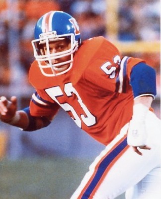 Denver Broncos: Steve Atwater wants Randy Gradishar in Hall of Fame