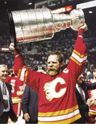 NHL 1989 Calgary Flames Lanny McDonald Stanley Cup Color 8 x 10 Photo  Picture