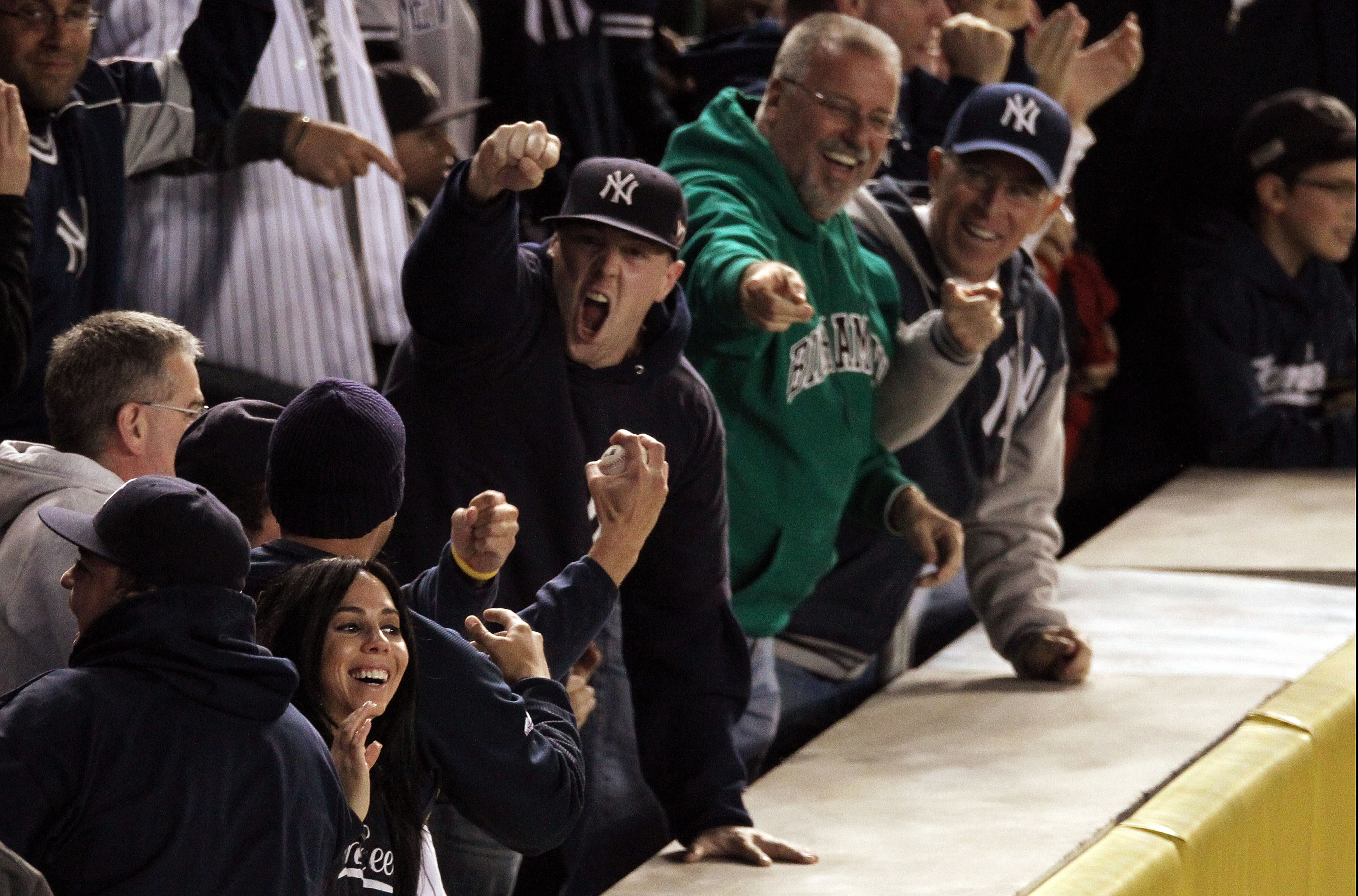 10 Reasons Rooting For The Yankees Isnt Fun