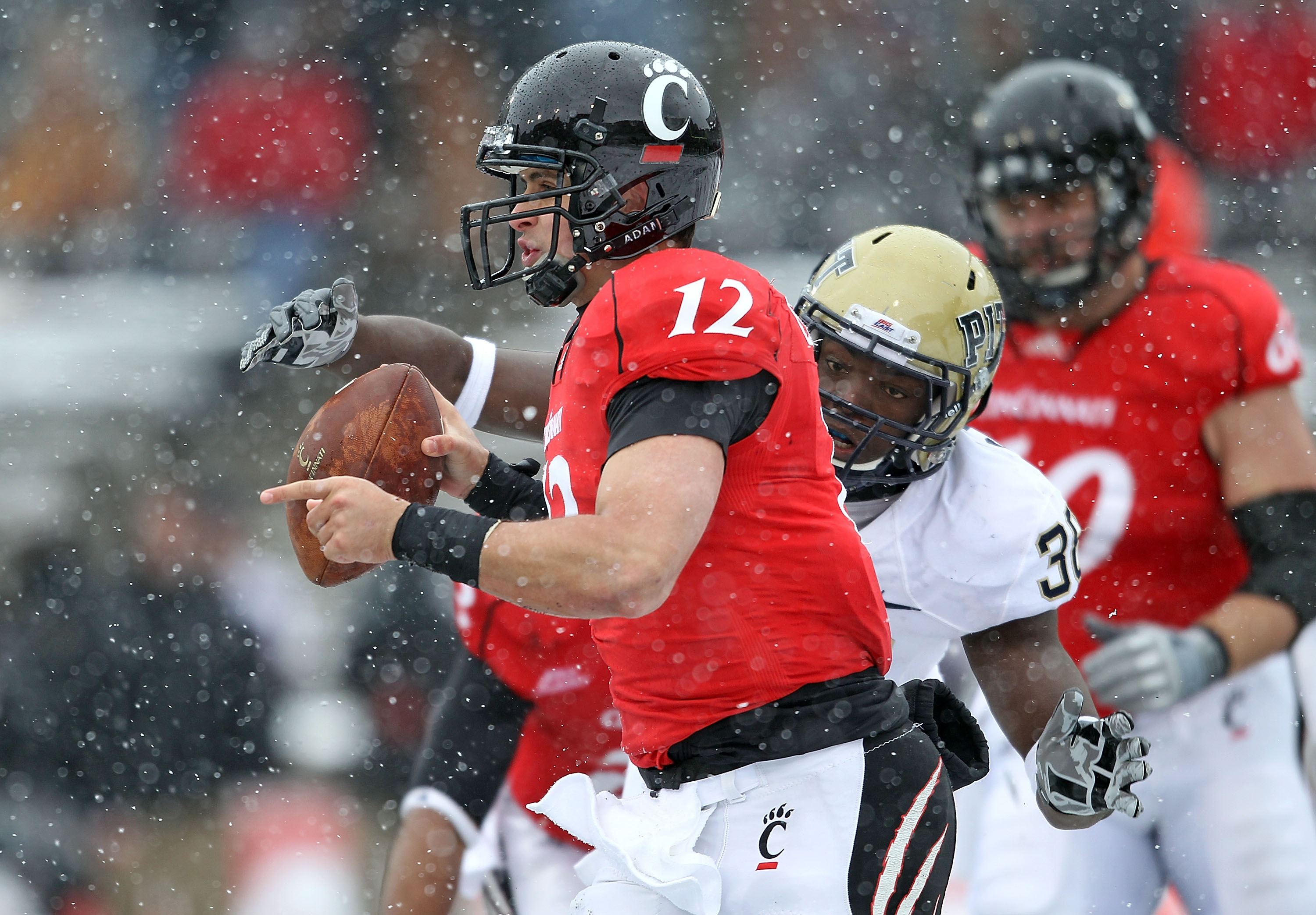 taylorc's College Football Redesigns (4/27 Cincinnati Bearcats