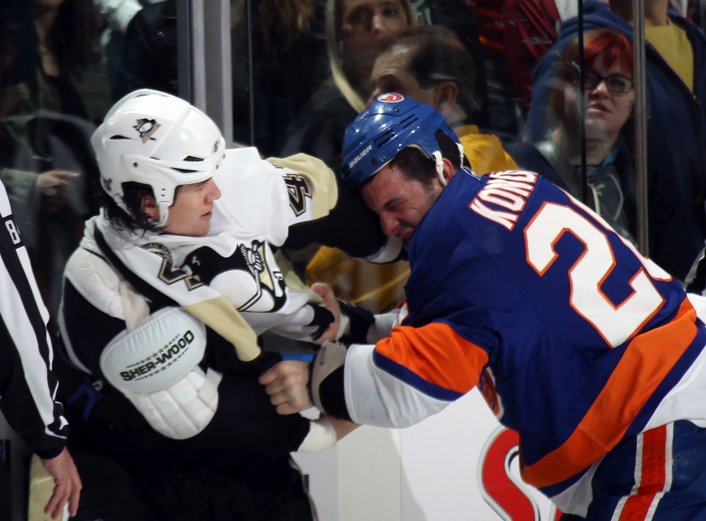 50 Most Entertaining Hockey Fights of All-Time, News, Scores, Highlights,  Stats, and Rumors
