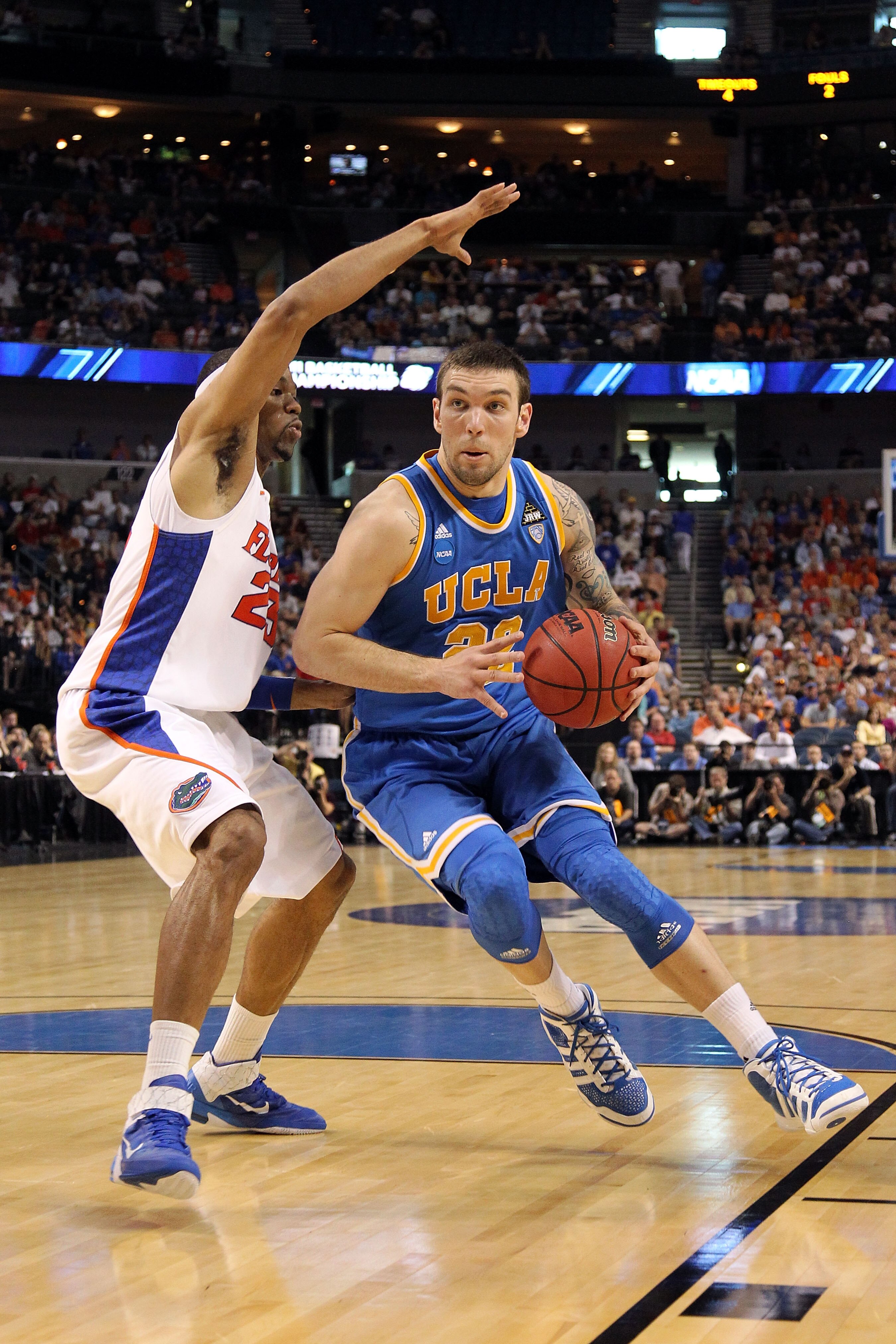 College Basketball Top 10 West Coast Schools with the Most Recruiting