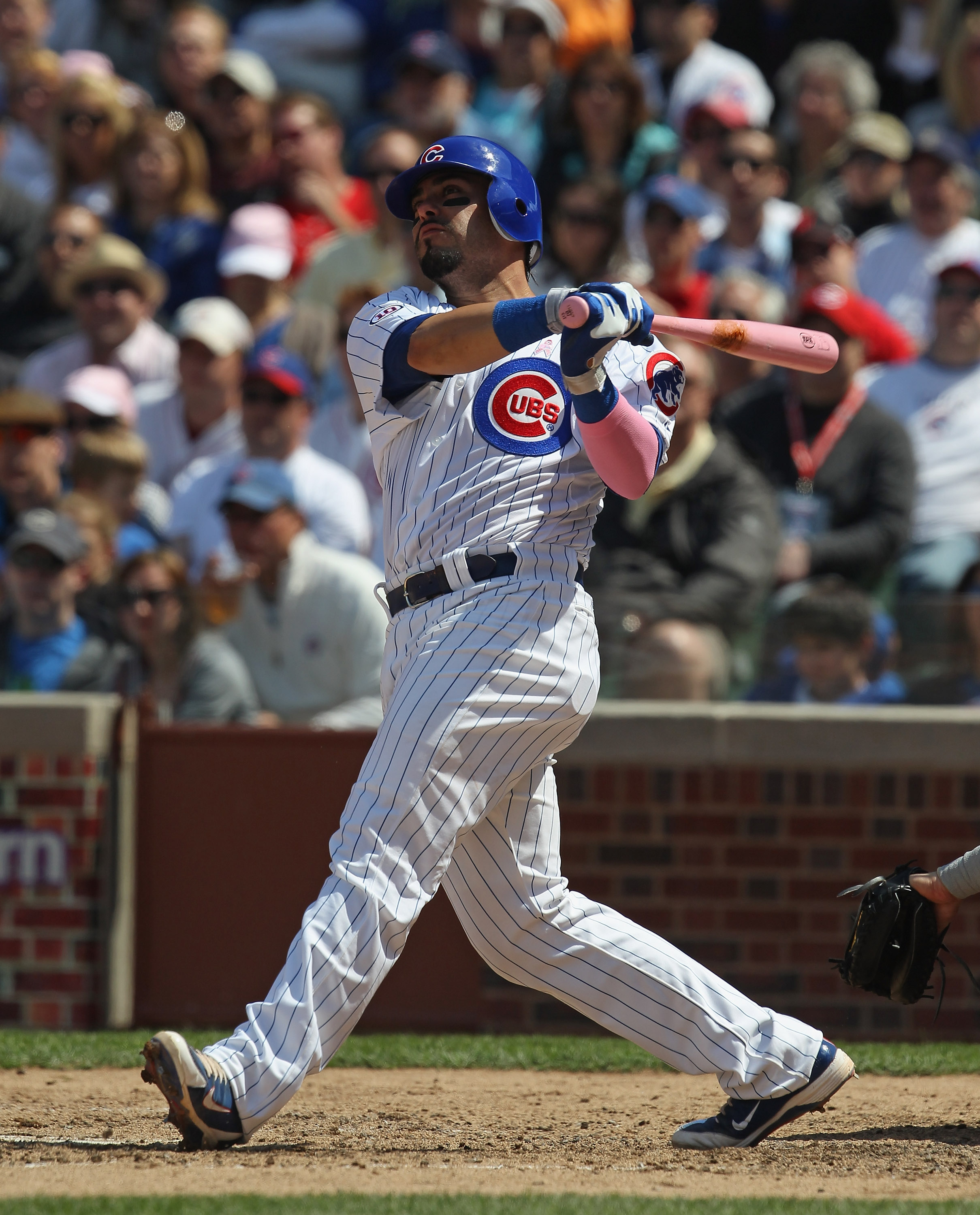 Geovany Soto leads Chicago Cubs past Houston Astros