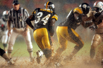 2 2006 Pittsburgh Steelers Pins 3 inches Ben Roethlisberger & Willie Parker
