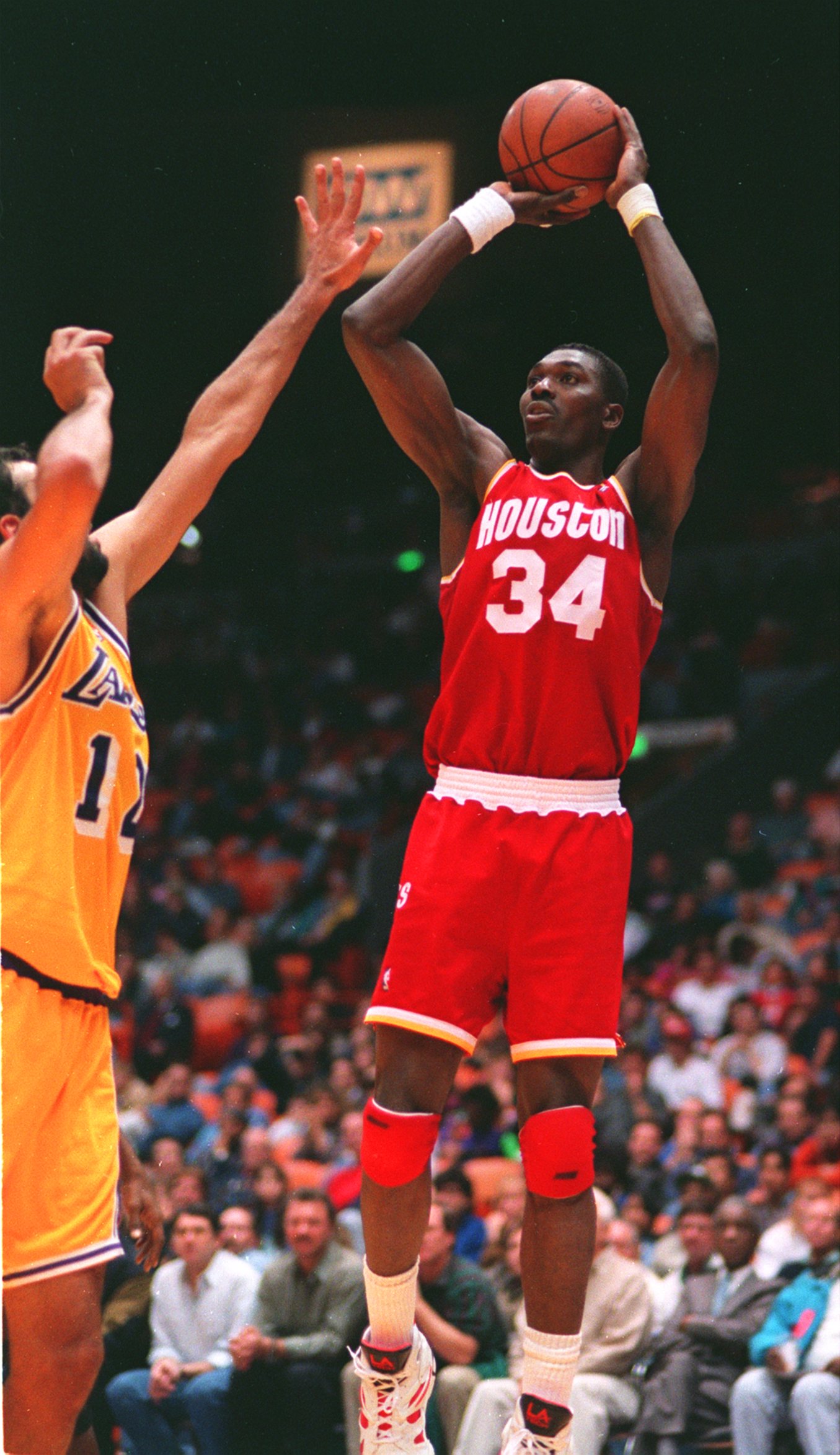 Olajuwon's supreme quickness and precise footwork lands him fourth best all-time.