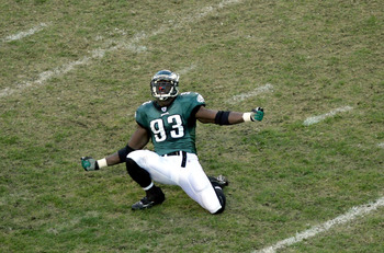 Defensive end Jevon Kearse of the Philadelphia Eagles celebrates