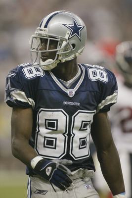 HOUSTON, TX - SEPTEMBER 8:  Wide receiver Antonio Bryant #88 of the Dallas Cowboys walks off the field during NFL game against the Houston Texans on September 8, 2002 at Reliant Stadium in Houston, Texas. The Texans won their first regular season game 19-