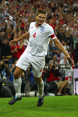 LONDON, ENGLAND - AUGUST 11:  Steven Gerrard of England celebrates after scoring his team's second goal during the International Friendly match between England and Hungary at Wembley Stadium on August 11, 2010 in London, England.  (Photo by Richard Heathc