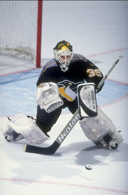 Ex-Sabres Tom Barrasso, Pierre Turgeon elected to Hall