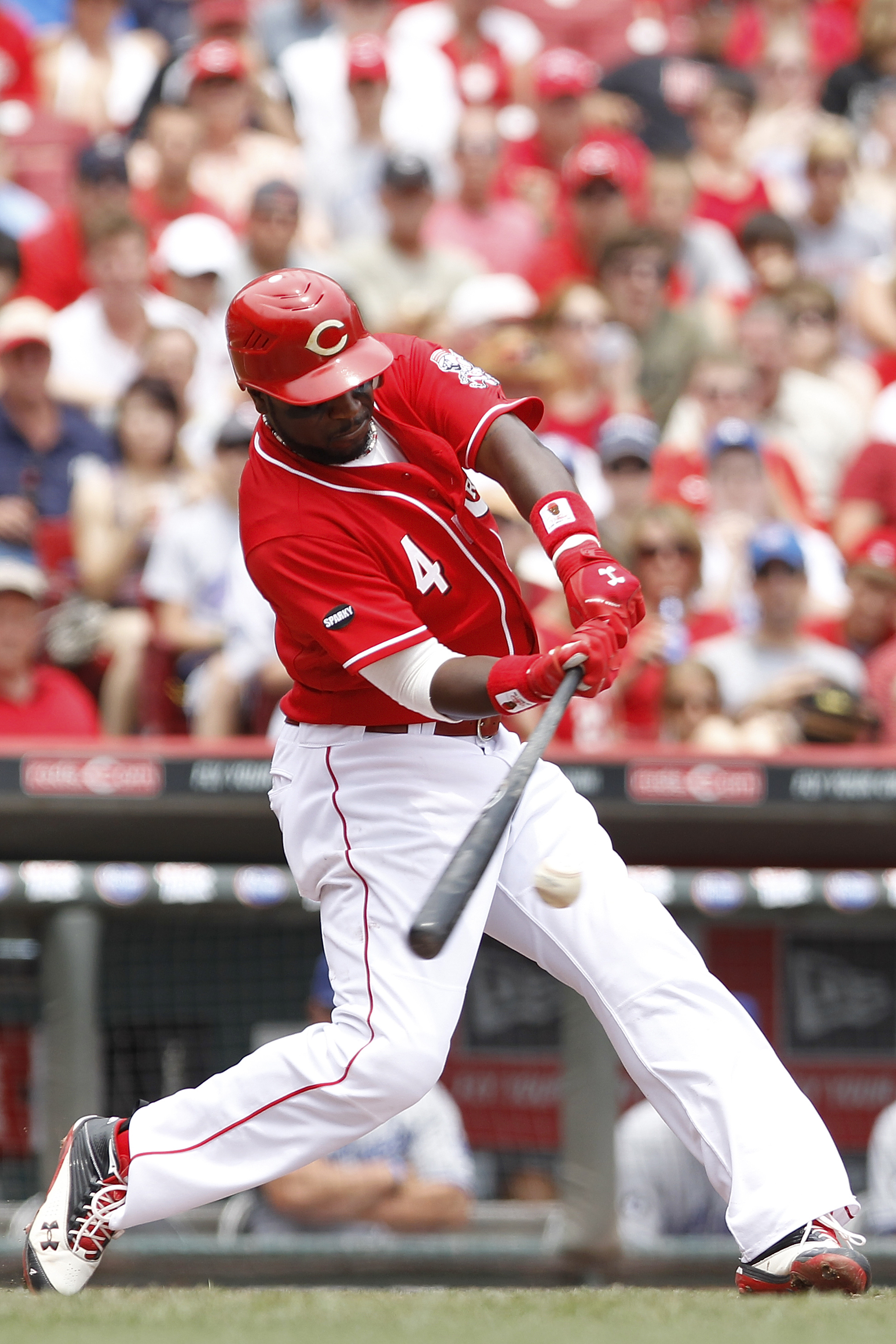 Former Cincinnati Reds 2B Brandon Phillips makes a comeback to MLB