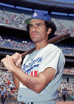 Davey Lopes steals his 38th consecutive base a major league-record - This  Day In Baseball