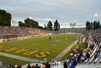 College Football 2011 18 Quietest Fanbases In The Country