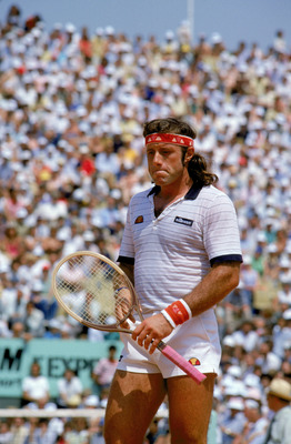 PARIS - 1982:  Guillermo Vilas of Argentina stands on the tennis court during a match in the 1982 French Open at the Stade Roland Garros in Paris, France.  (Photo by Steve Powell/Getty Images)