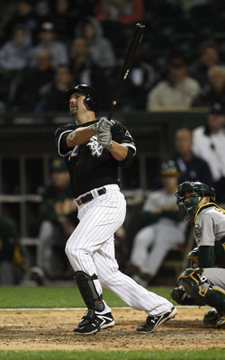 September 28, 2014: During his final game Paul Konerko writes his wife and  kids names in the dirt in the second inning against the Kansas City Royals.  : r/whitesox