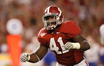 TUSCALOOSA, AL - OCTOBER 02:  Courtney Upshaw #41 of the Alabama Crimson Tide against the Florida Gators at Bryant-Denny Stadium on October 2, 2010 in Tuscaloosa, Alabama.  (Photo by Kevin C. Cox/Getty Images)