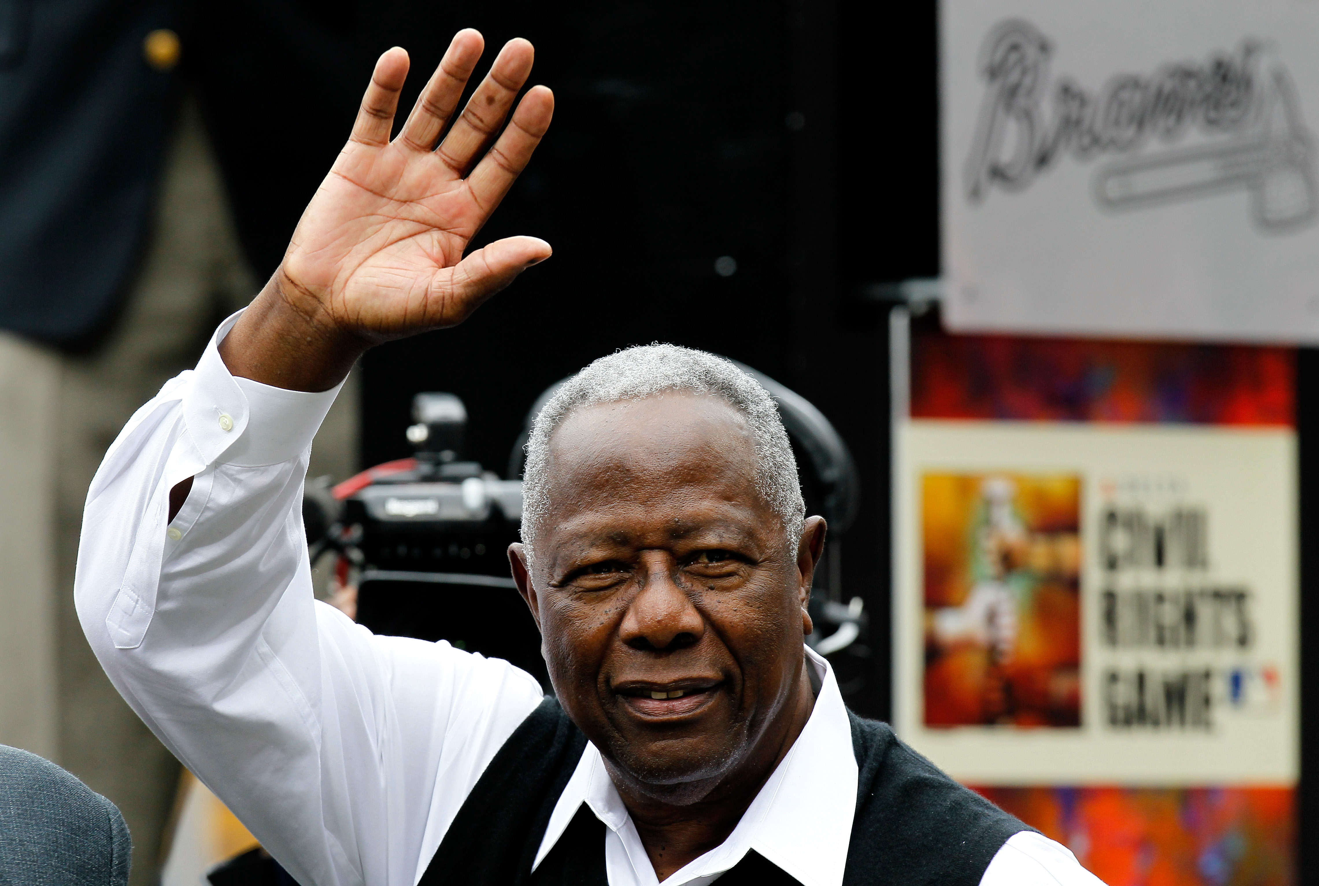 Hank Aaron's best stats and accomplishments