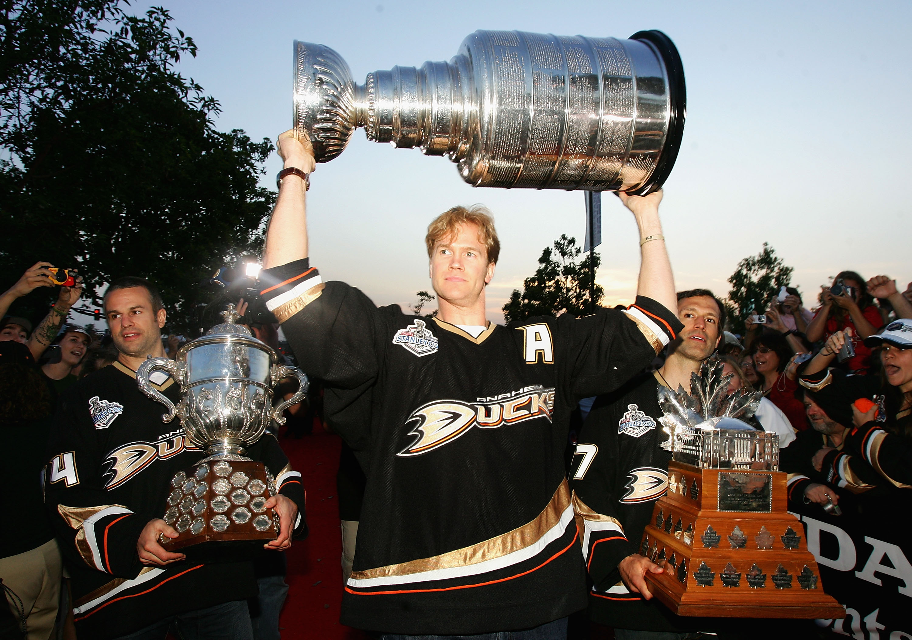 List: 8 times Stanley Cup celebrations resulted in dented, damaged