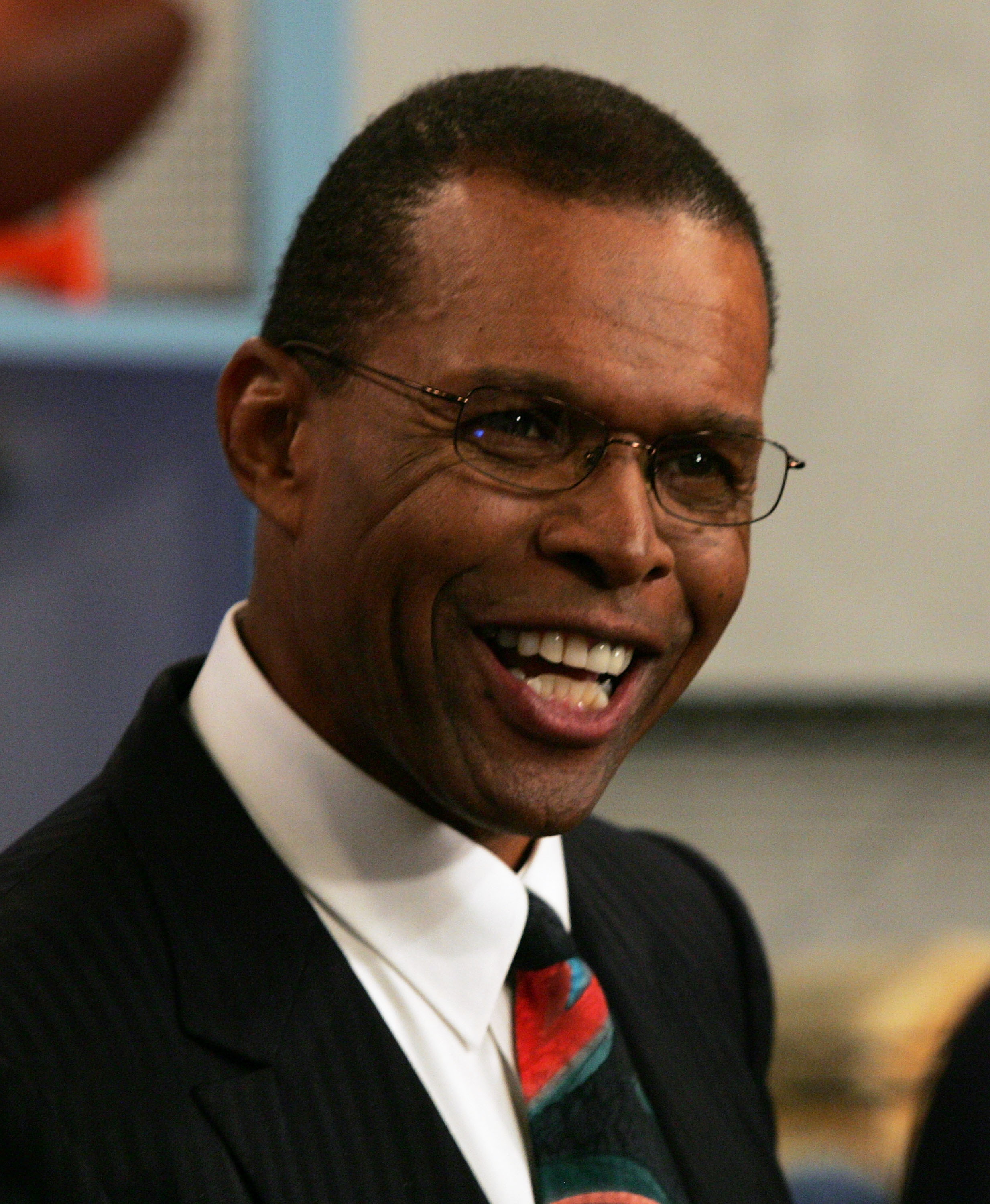 FORT LAUDERDALE, FL - DECEMBER 06:  Former NFL great Gale Sayers shares a laugh during the taping of the NFL Players Week 10th Anniversary on Wheel Of Fortune on December 6, 2005 in Fort Lauderdale, Florida.  (Photo by Doug Benc/Getty Images for PLAYERS I