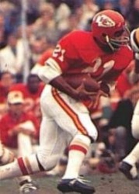 3 Greatest Running Backs in Chiefs History