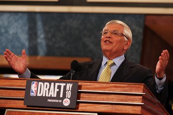 NEW YORK - JUNE 24:  NBA Commisioner David Stern speaks at the NBA Draft at Madison Square Garden on June 24, 2010 in New York, New York.  (Photo by Al Bello/Getty Images)