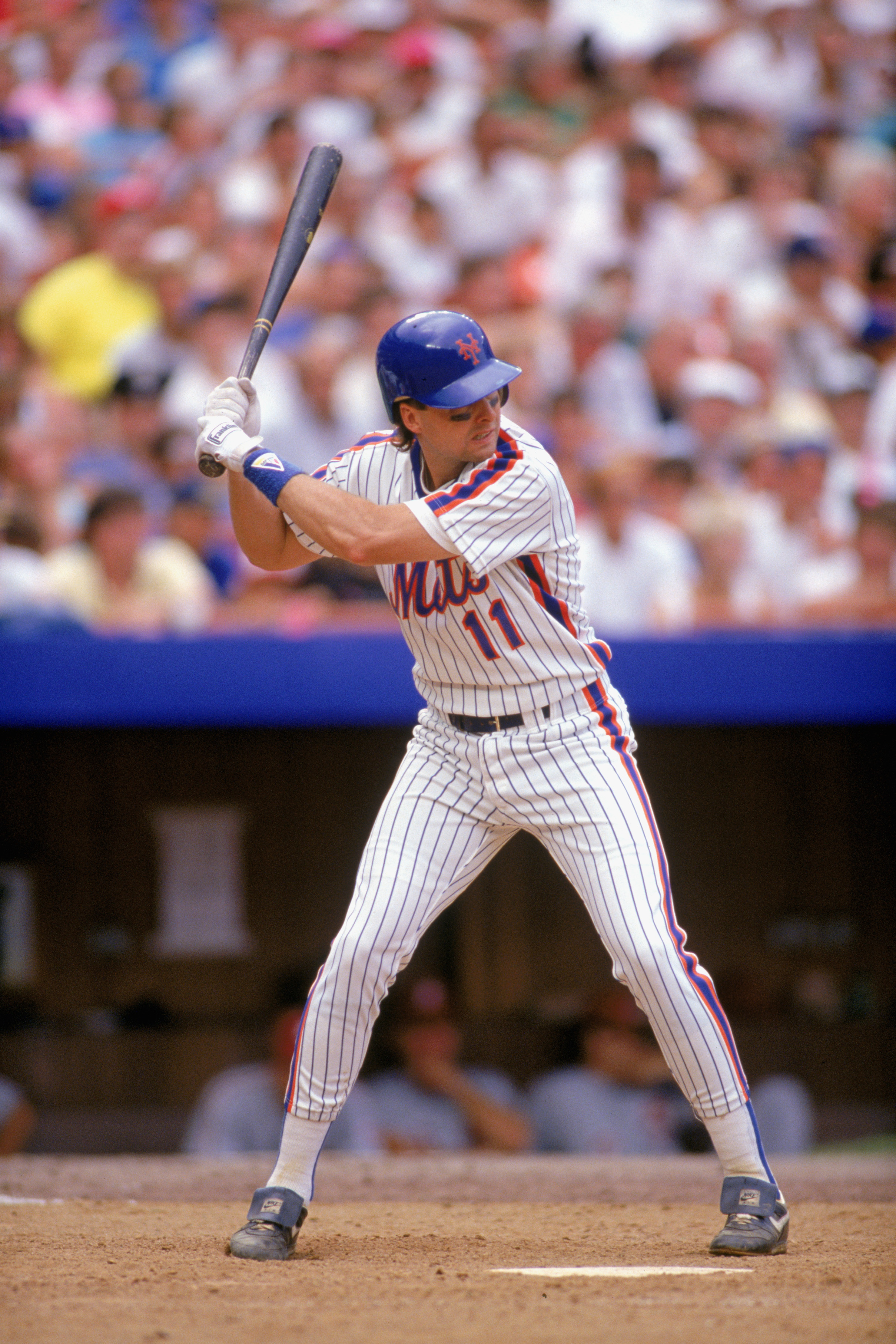 1990:  Tim Teufel of the New York Mets stands ready at bat during a game in the 1990 season. ( Photo by: Scott Halleran/Getty Images)