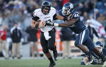 Reports: Super Bowl Champ Deion Sanders Considering UC Bearcats