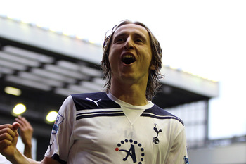 Luka Modric: Real Madrid sign midfielder from Tottenham - BBC Sport