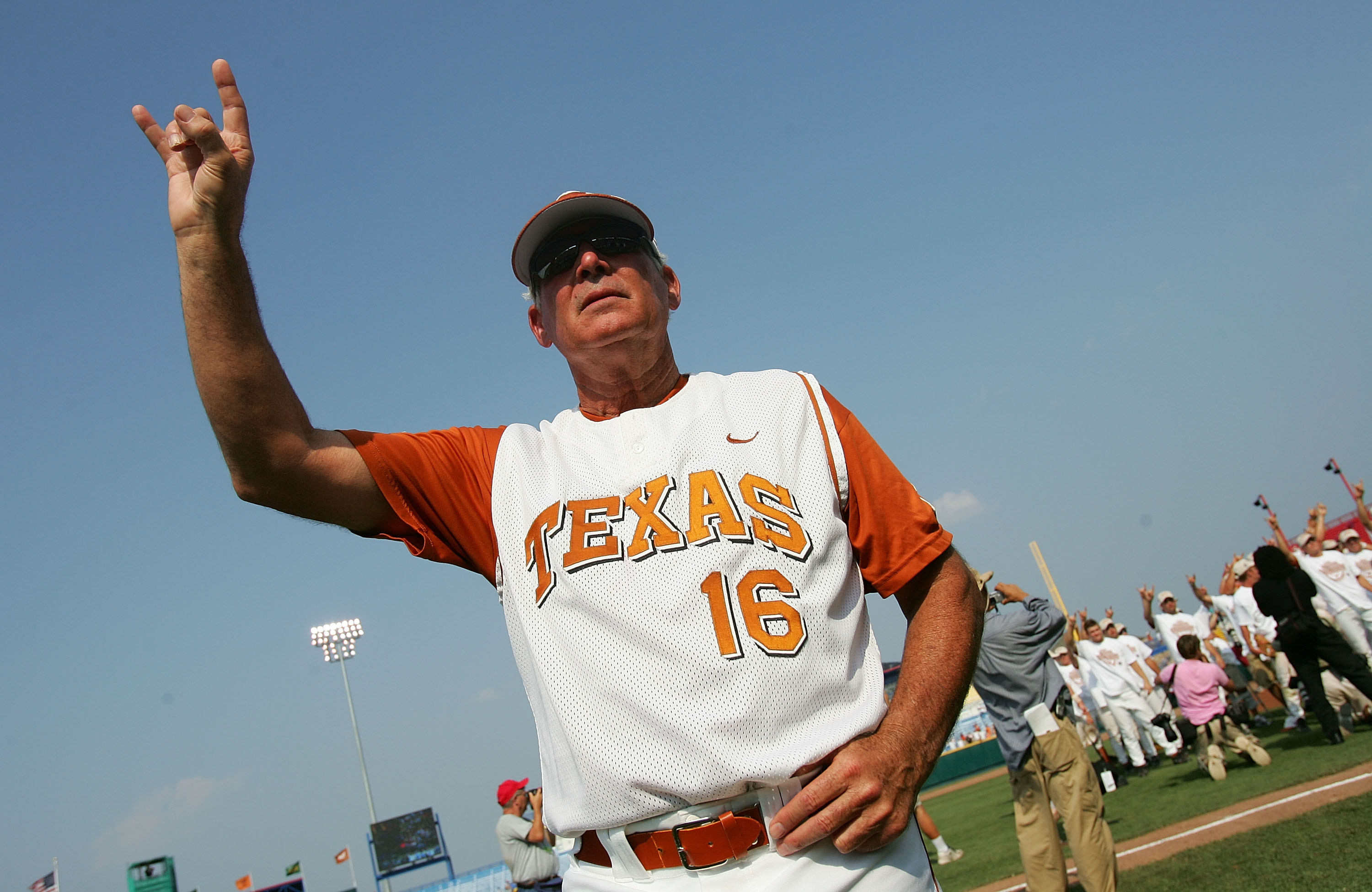 Robin Ventura's 58-Game Hitting Streak is College Baseball's Most