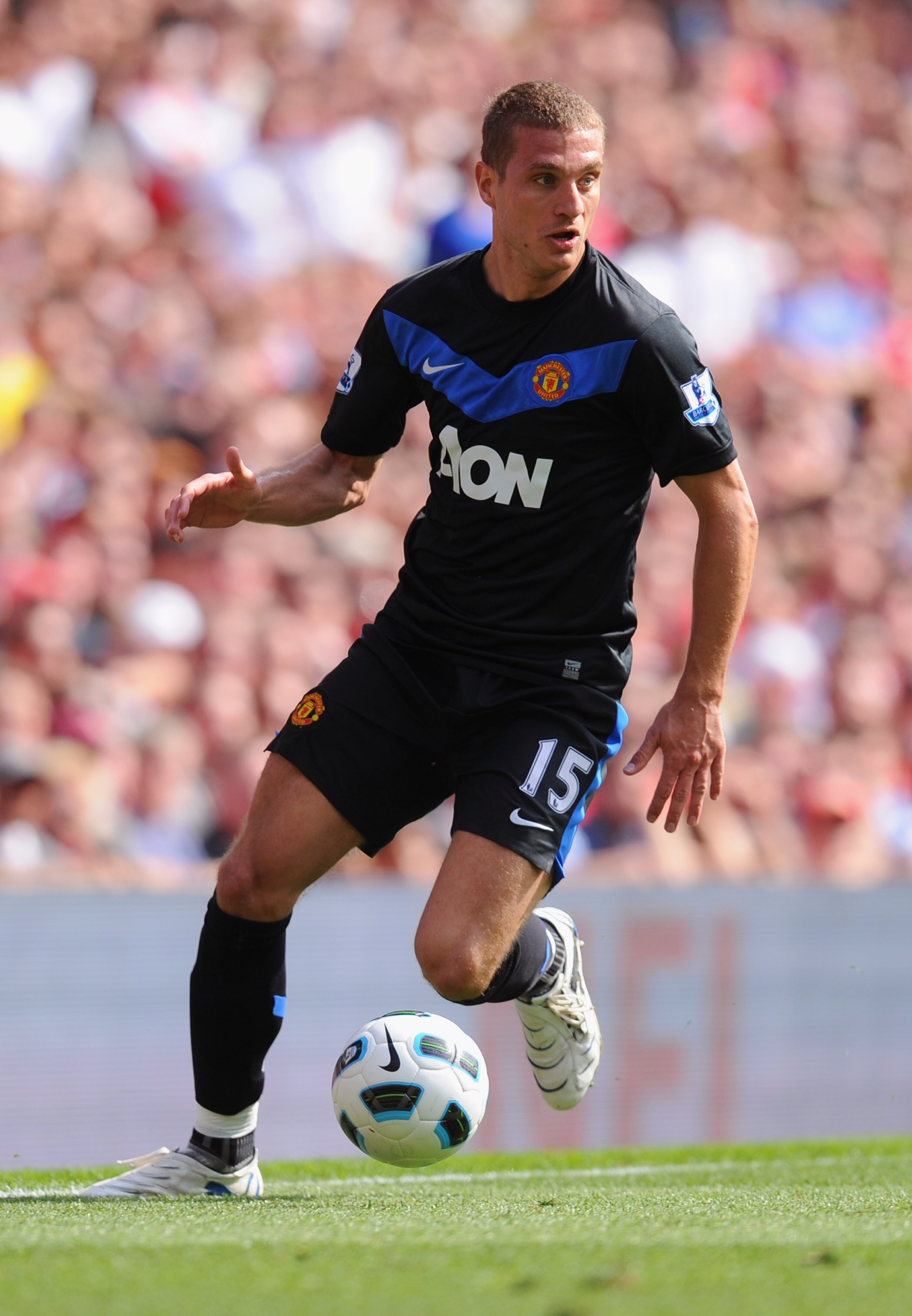 premier league ball 2011 12