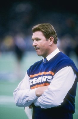 26 Jan 1986:  Head coach Mike Ditka of the Chicago Bears during the Bears 46-10 victory over the New England Patriots in Super Bowl XX at the Louisiana Superdome in New Orleans, Louisiana.  Mandatory Credit: Mike Powell  /Allsport