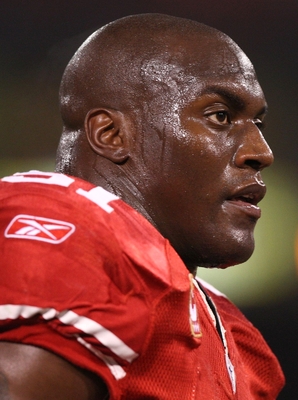 Absolute unit of a neck. Former NFL linebacker Takeo Spikes :  r/AbsoluteUnits