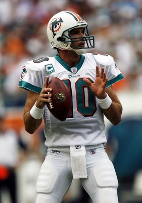 The TOP 5 Miami Dolphins (not including QBs) of the 21st century, according  to @simmsunbuttoned. Who's No. 1?! 